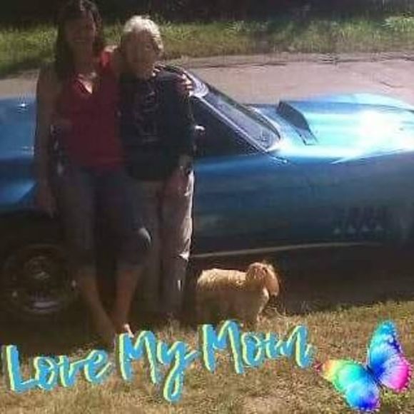 Meet your Posher, Carolyn - Picture 1 of 1